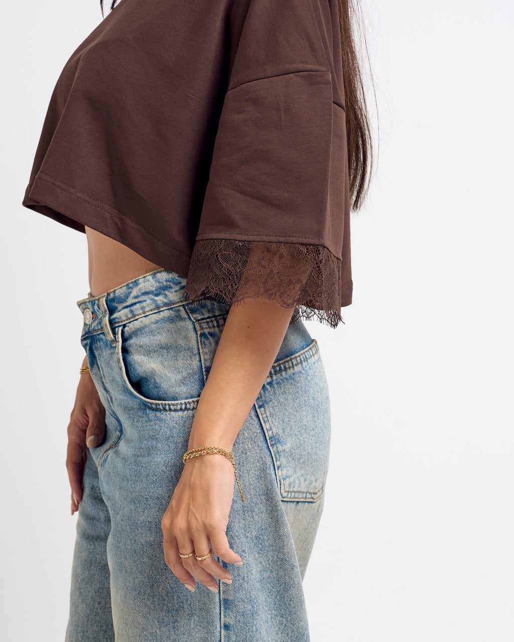 Cropped Lace T-shirt