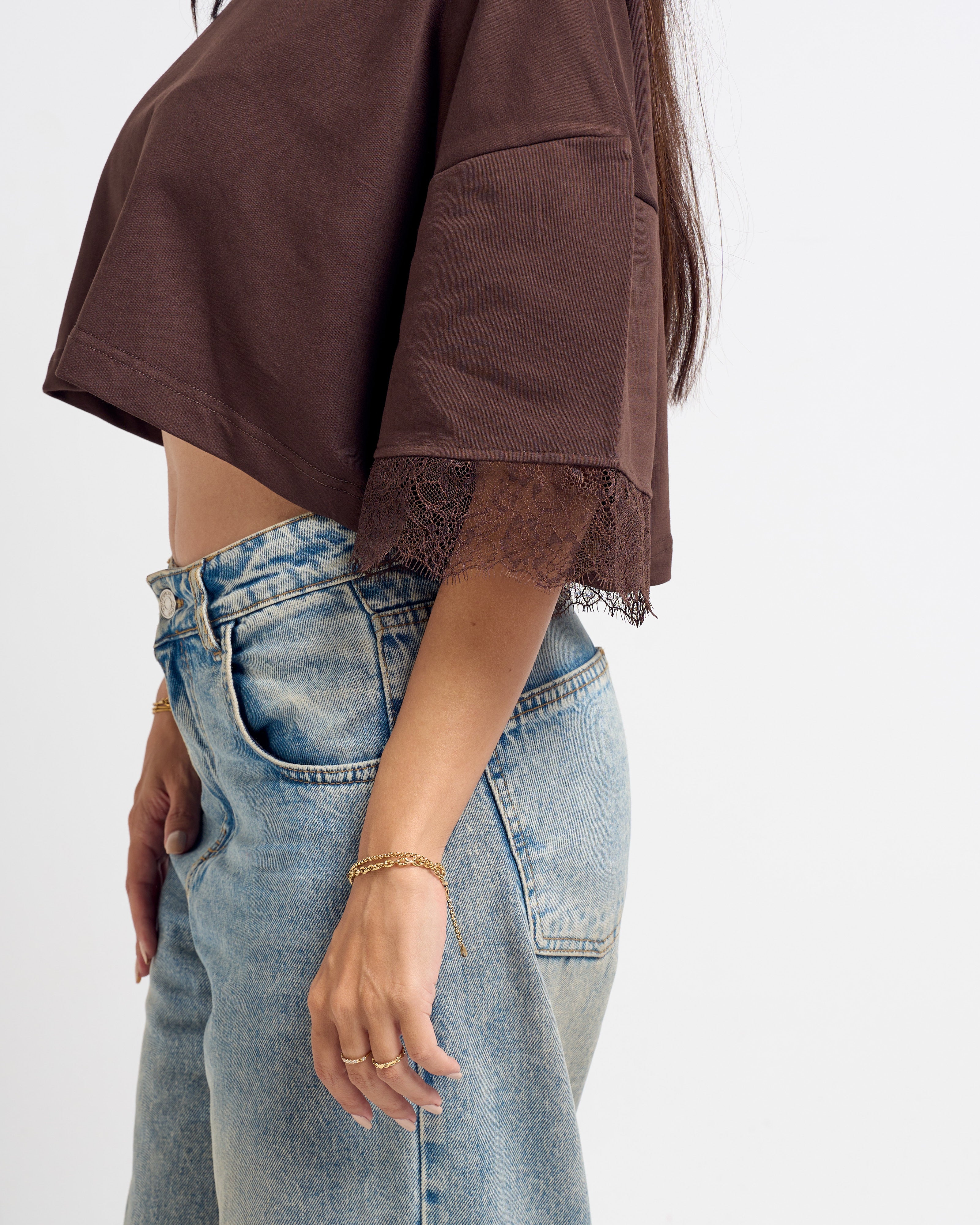 Cropped Lace T-shirt